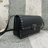 Luxury Valentino Garavani Rockstud Calf Large Bag