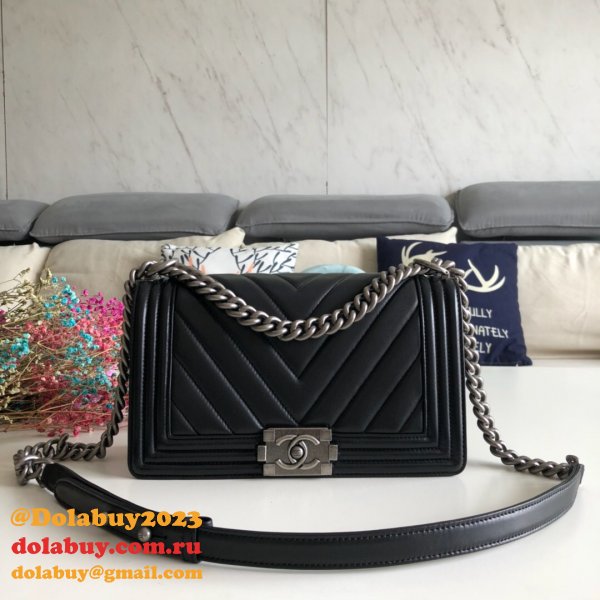 UK CC V Le Boy Top Quality Replica Black Bags Lambskin 25cm