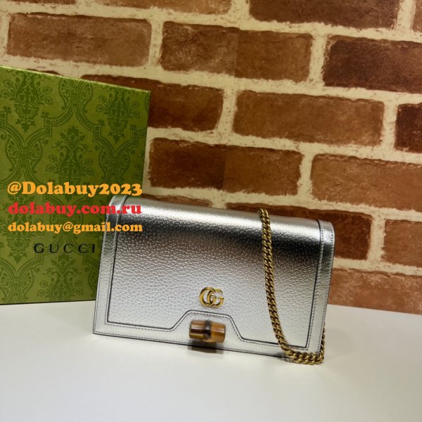 The Gucci Best Diana Replicas bag with bamboo 696817