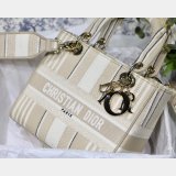 Lady Christian Dior Top Quality 24cm Embroidery Fake Bags