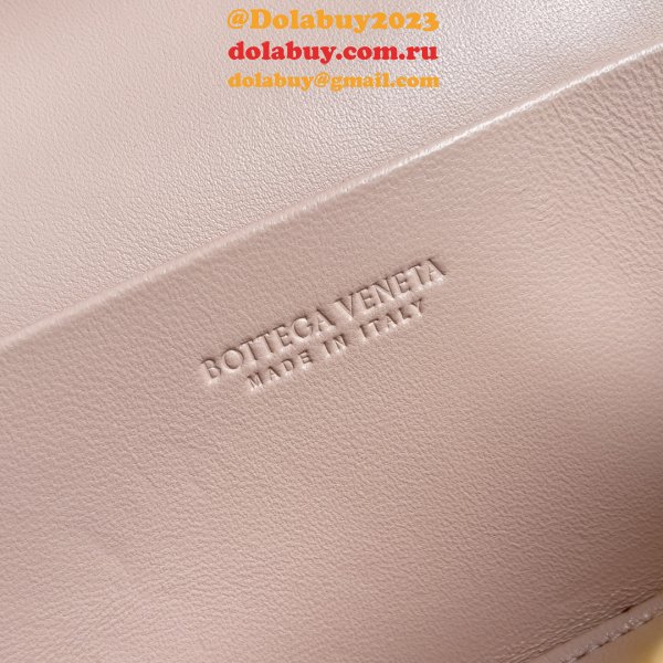 Bottega Veneta 2024 New Replicas Cosmetic 789109 Crossbody Bag