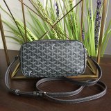 Where to Find the Best Replicas Goyard Capvert Crossbody Bag