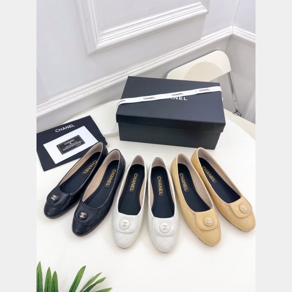 International Seller Designer Replica Ribbed Flat Shoes From China